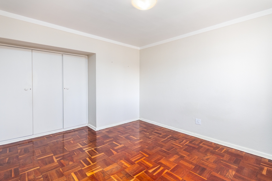 1 Bedroom Property for Sale in Green Point Western Cape